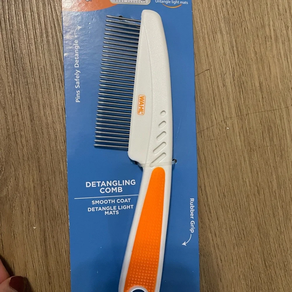 NWT Wahl detangling comb‎ for dogs